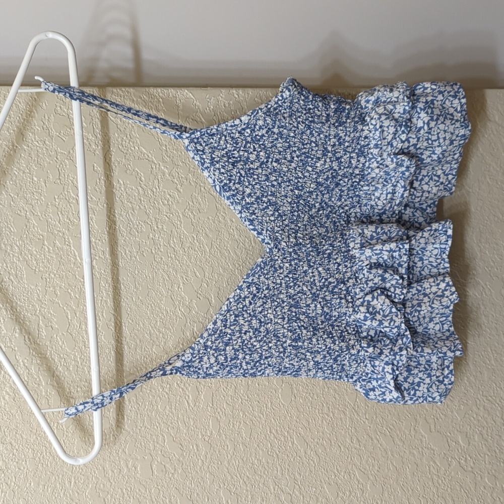 Billabong light blue "stay cool" smocked v-neck Peplum crop top with adjustable